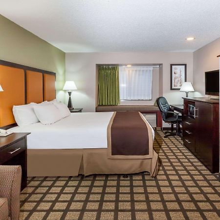 Hotel Baymont By Wyndham Gaylord Exteriér fotografie