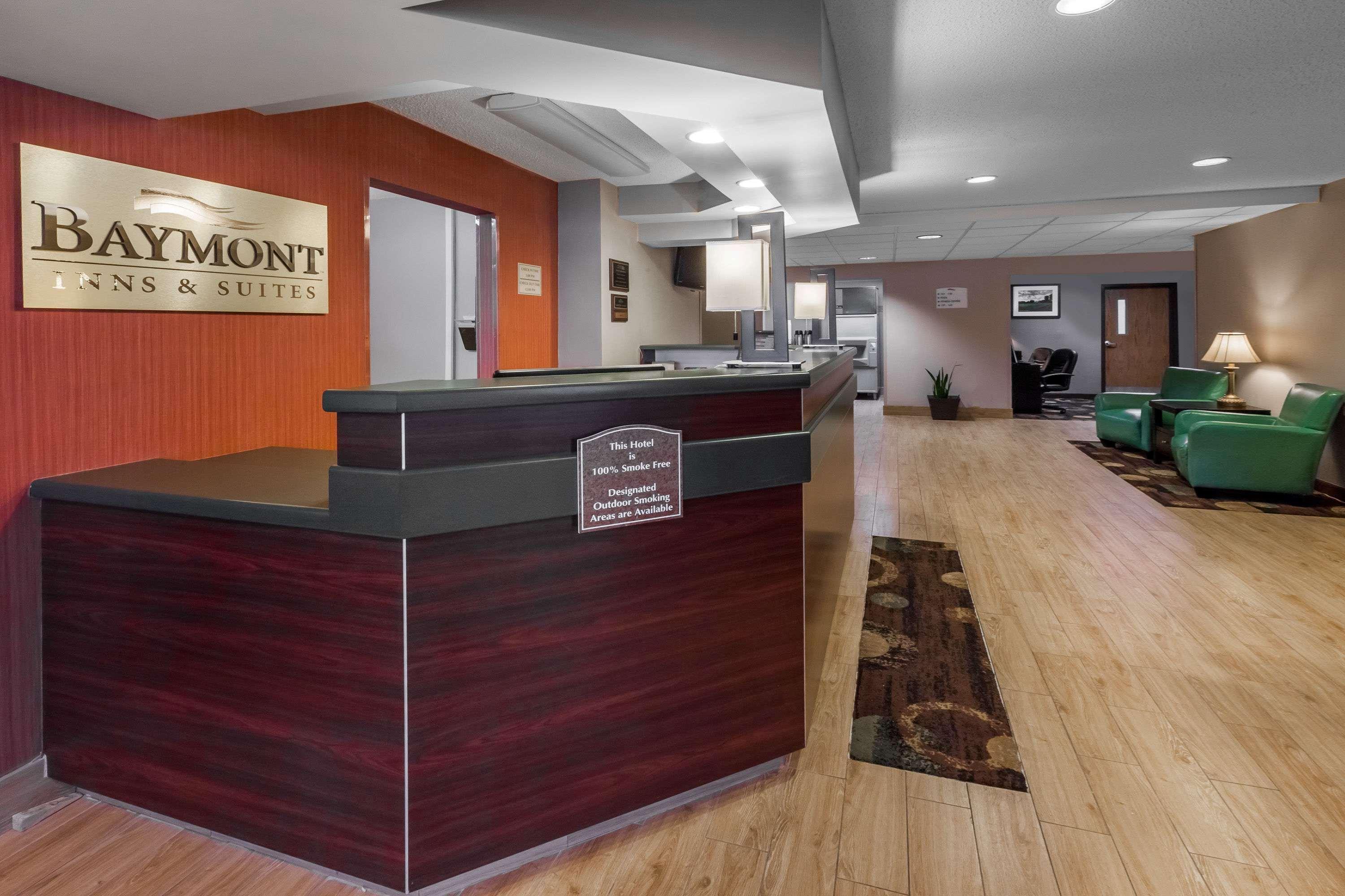 Hotel Baymont By Wyndham Gaylord Exteriér fotografie