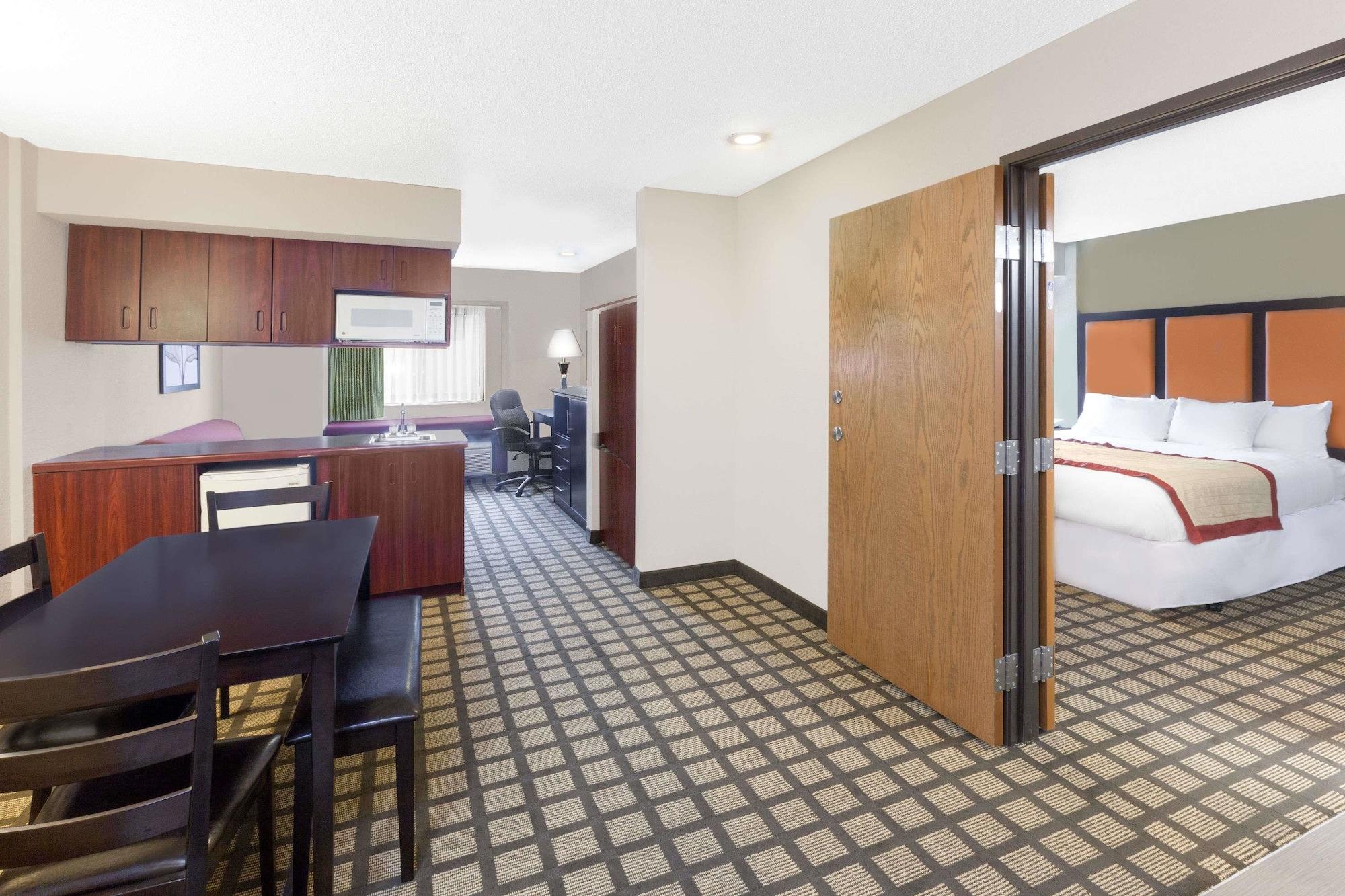 Hotel Baymont By Wyndham Gaylord Exteriér fotografie