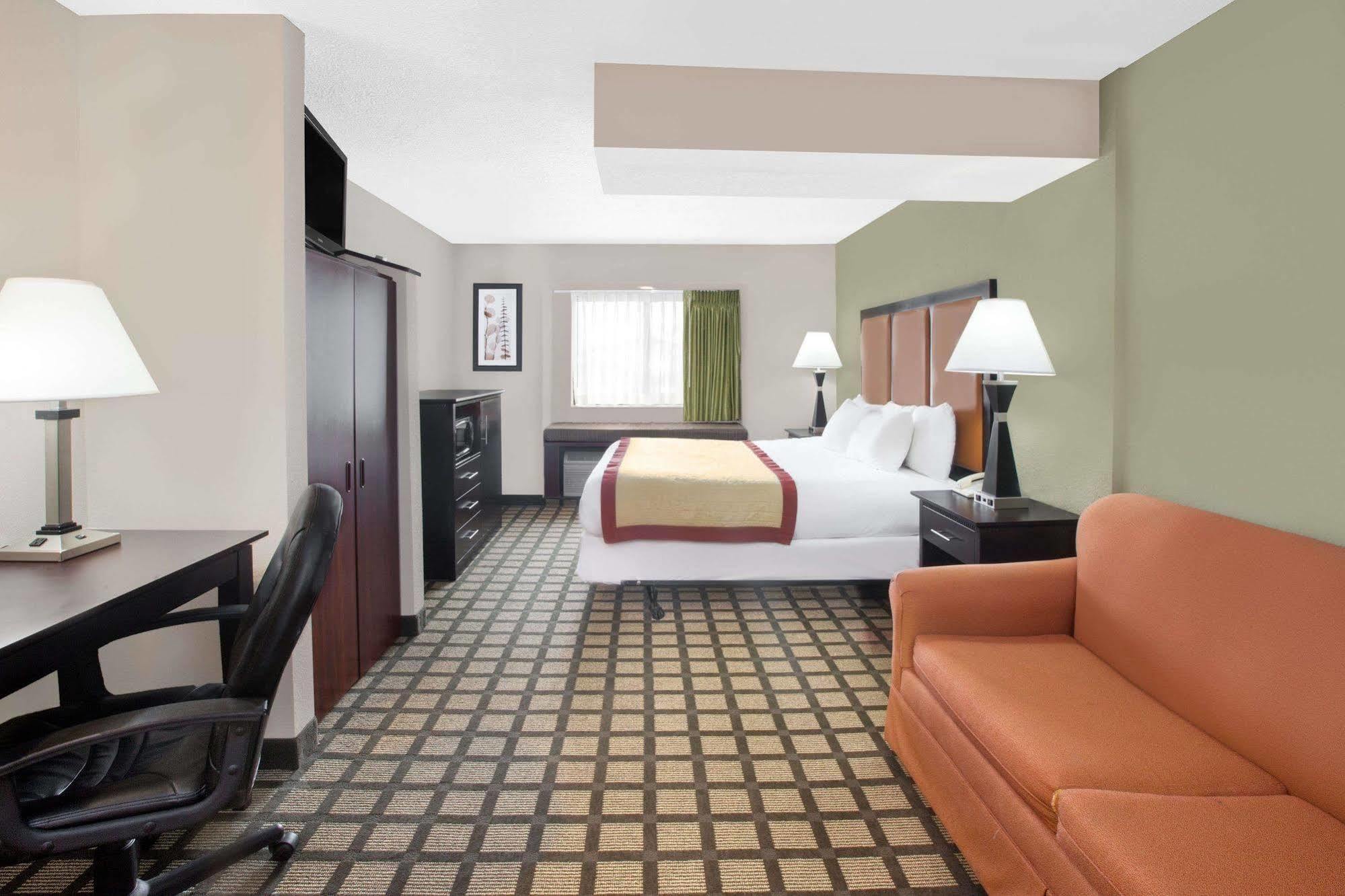Hotel Baymont By Wyndham Gaylord Exteriér fotografie