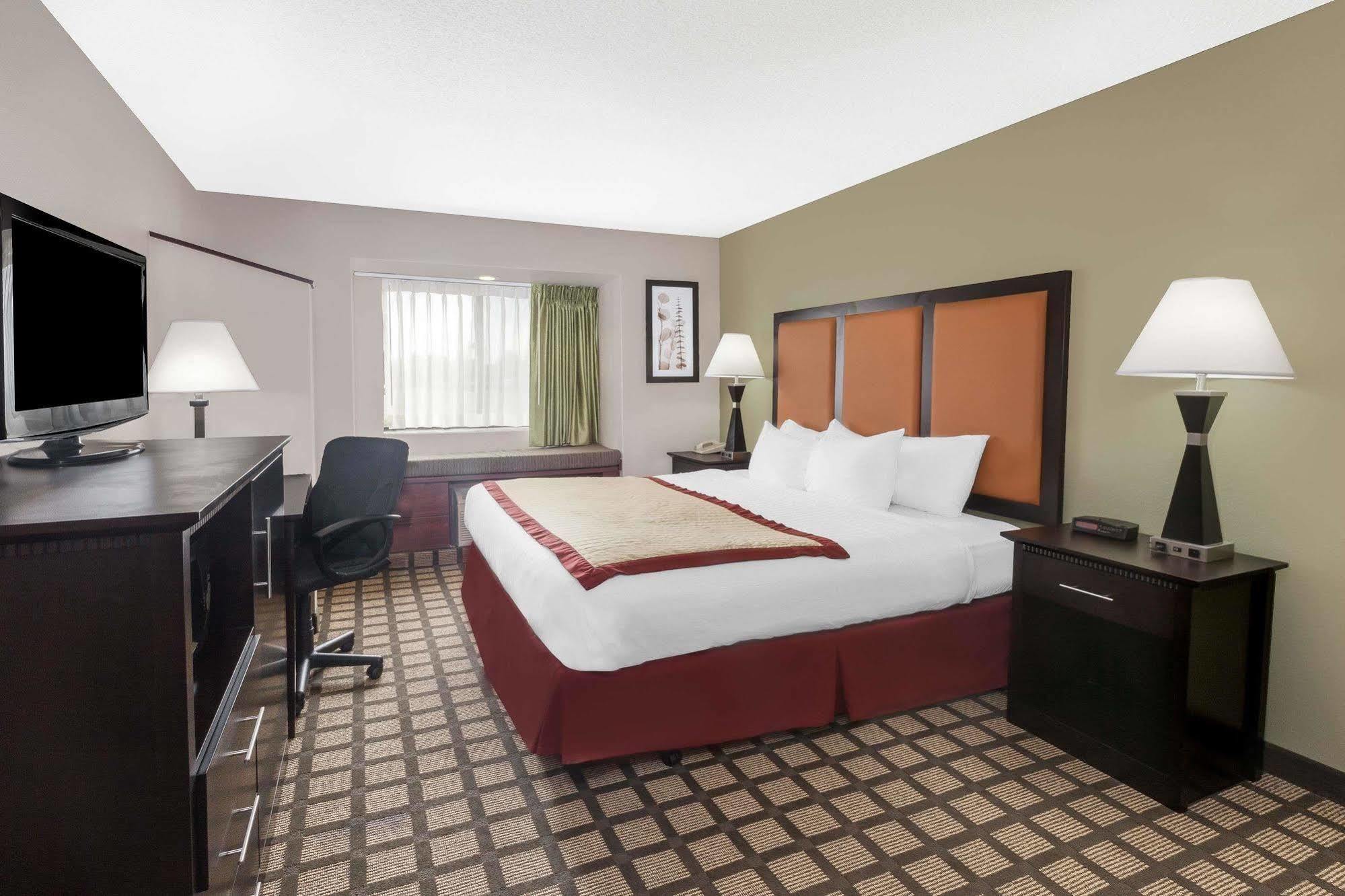 Hotel Baymont By Wyndham Gaylord Exteriér fotografie